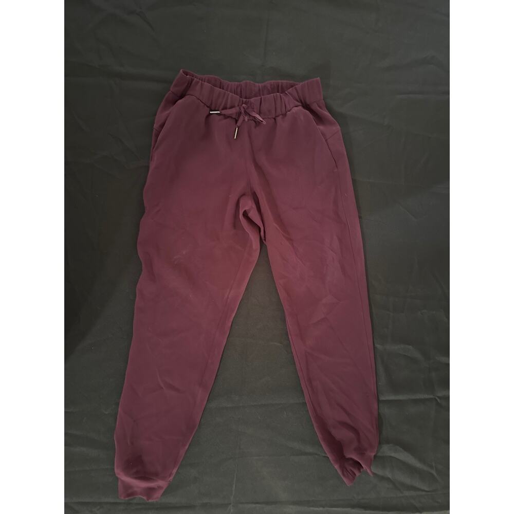 Lululemon Women’s Joggers Maroon Size 6